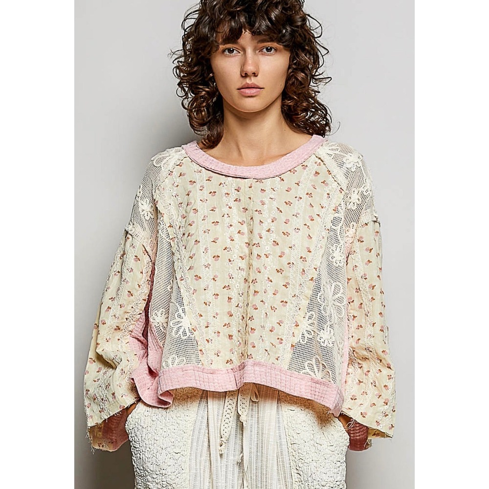 POL Clothing Floral Lace Mixed Media Patchwork Cropped Top Pink Cream Womens M